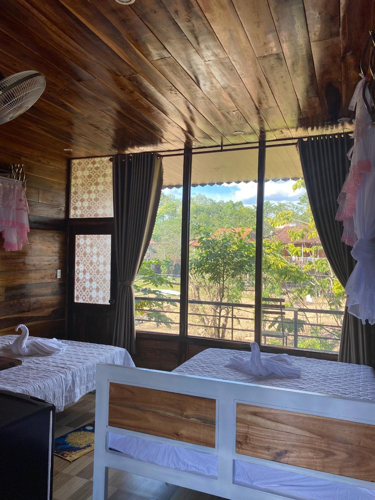 Forest Breath Eco-Lodge Cát Tiên Exterior foto